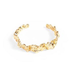Amber Sceats Emery Cuff from Curateur Winter Box
